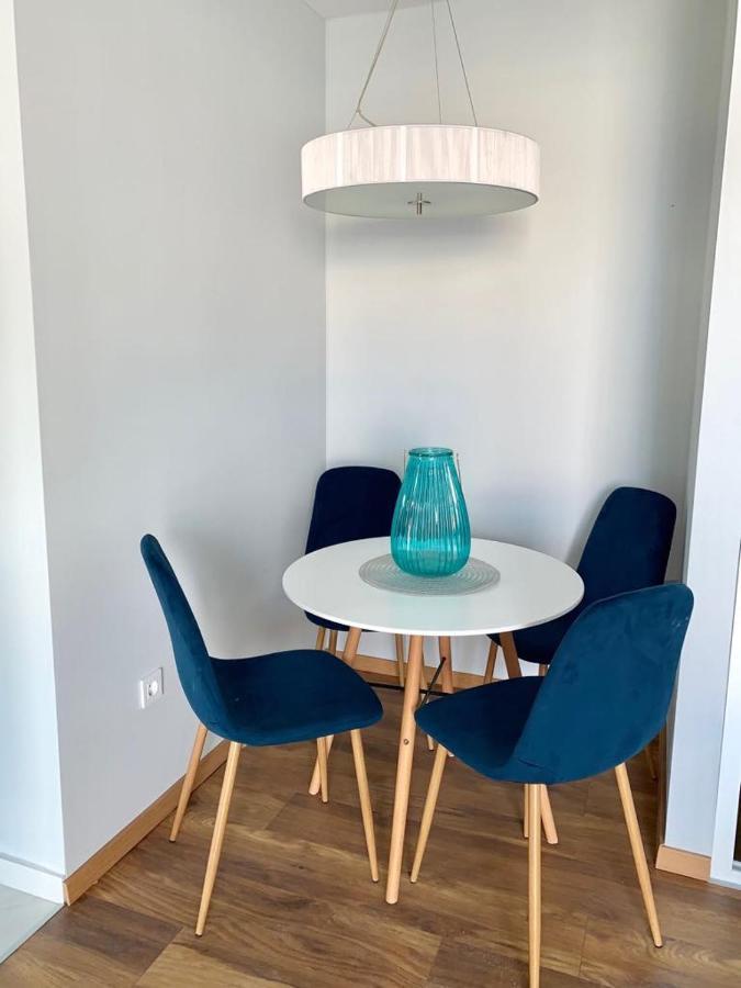 Deluxe Suites Mandic أوميس المظهر الخارجي الصورة