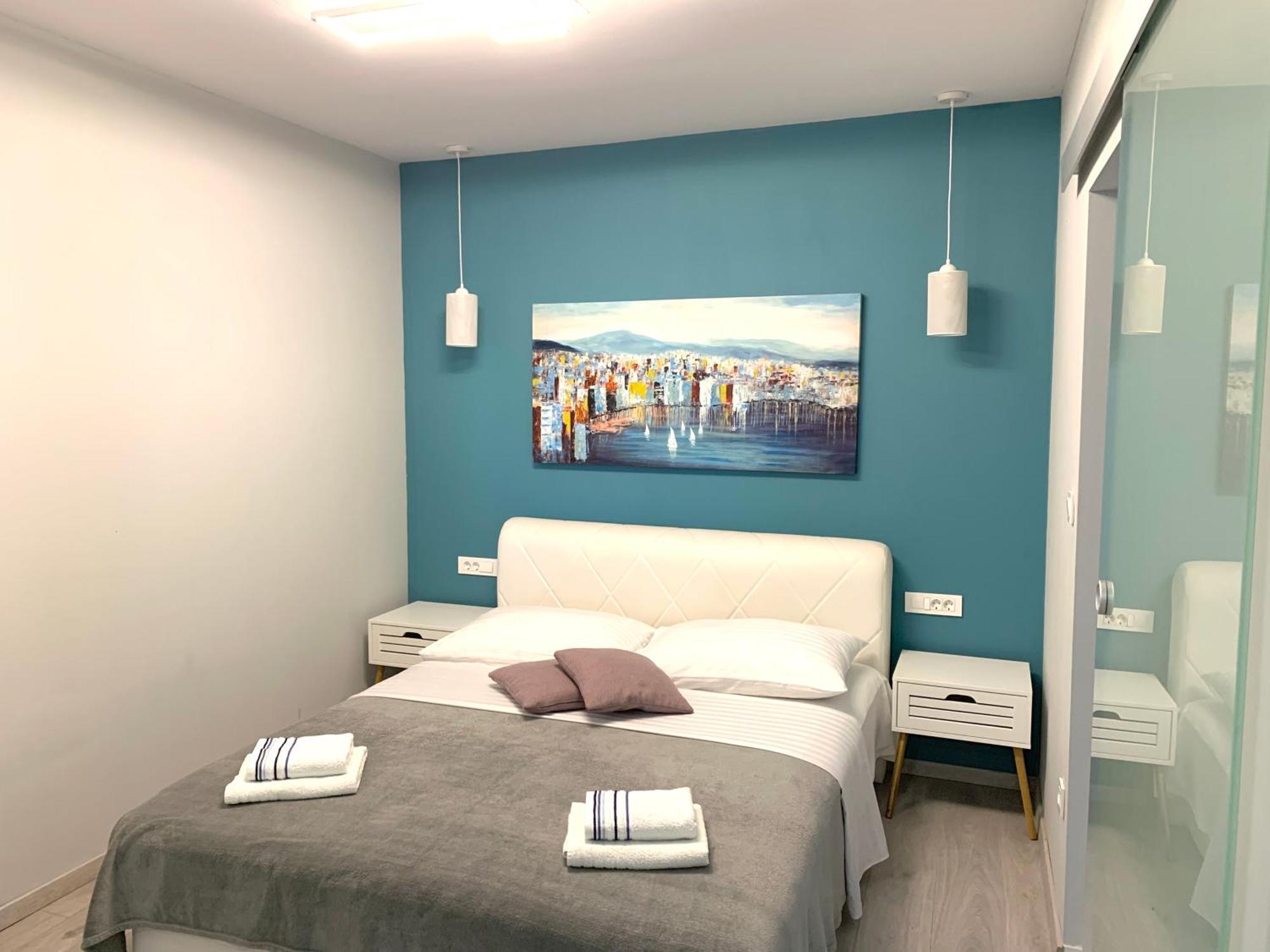 Deluxe Suites Mandic أوميس المظهر الخارجي الصورة